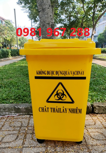 Thùng rác 60 l .jpg